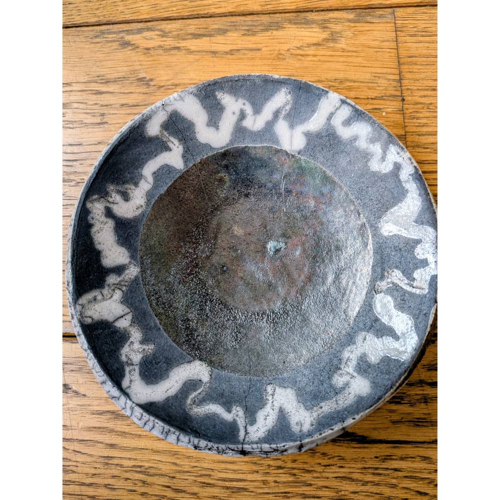Raku Keramik Schale – Handgefertigte Unikatschale im Rakubrandverfahren Bild 4