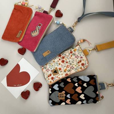 Versandfertig! Handytasche LOVE  5 Varianten Crossbag von  zimtblüte