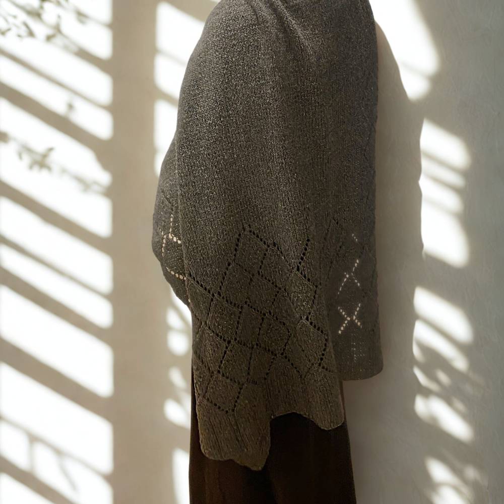 B!DESIGN by GiesingCrafts: One-Sleeve Shawl - XL Ein-Ärmel Schal Bild 5