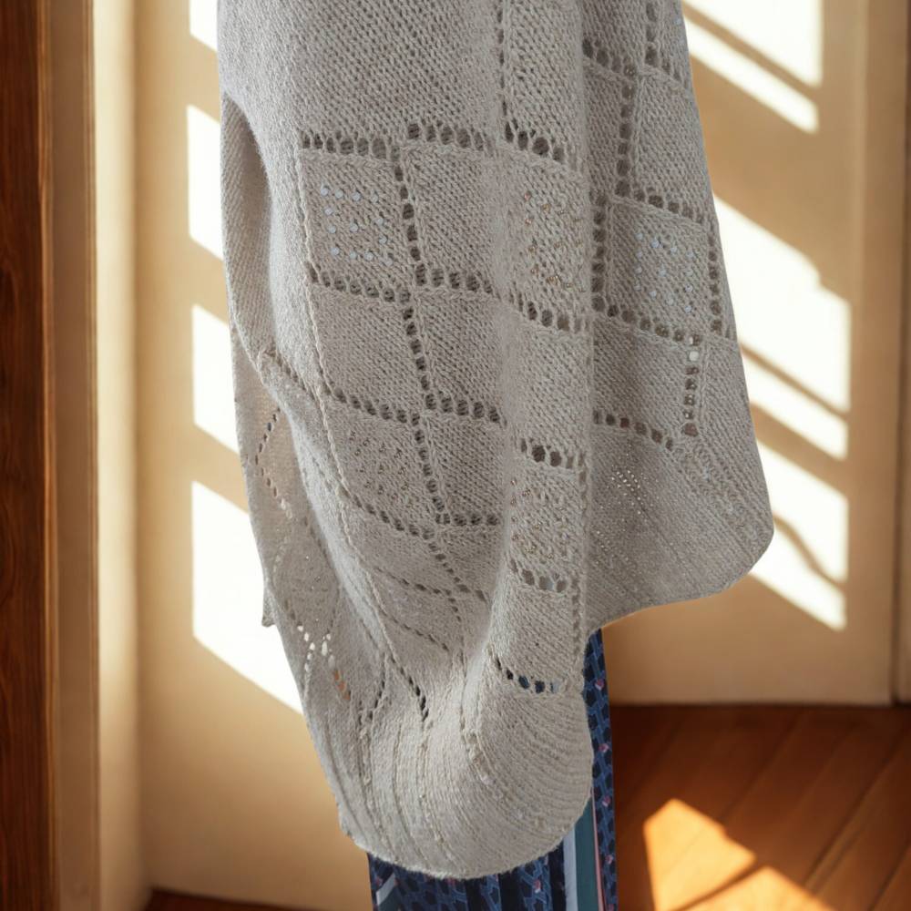 B!DESIGN by GiesingCrafts: One-Sleeve Shawl - XL Ein-Ärmel Schal Bild 7