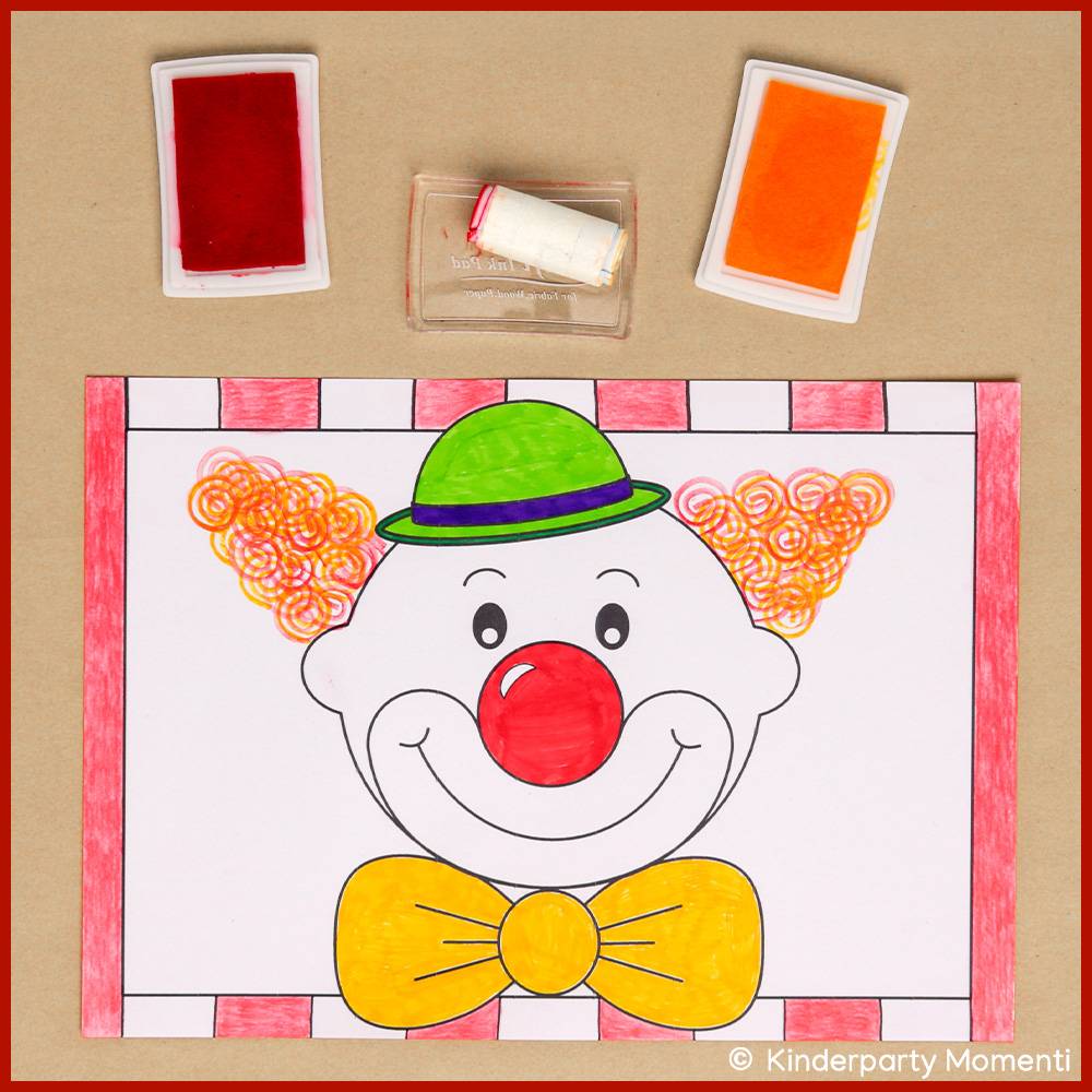 Drei Clown Ausmalbilder zum Basteln von Tischsets für fröhliche Kinderpartys Bild 1