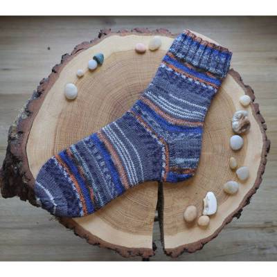 Handgestrickte Socken Größe 43/44 bunt – warme Wollsocken Handarbeit Spende