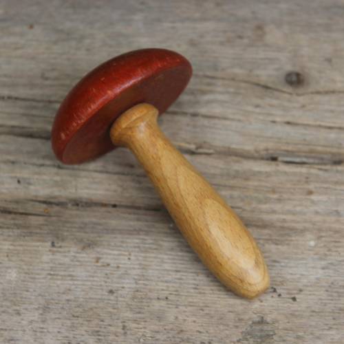 Vintage Stopfpilz aus Holz / rustikales Nähzubehör