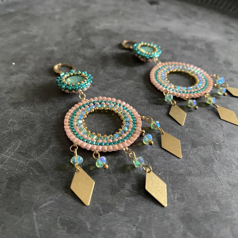 Karibik-Feeling für die Ohren: Statement-Ohrringe in Lachs & Türkis Bild 2