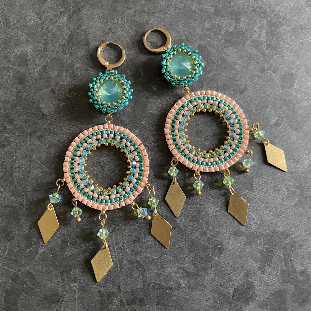 Karibik-Feeling für die Ohren: Statement-Ohrringe in Lachs & Türkis Bild 7