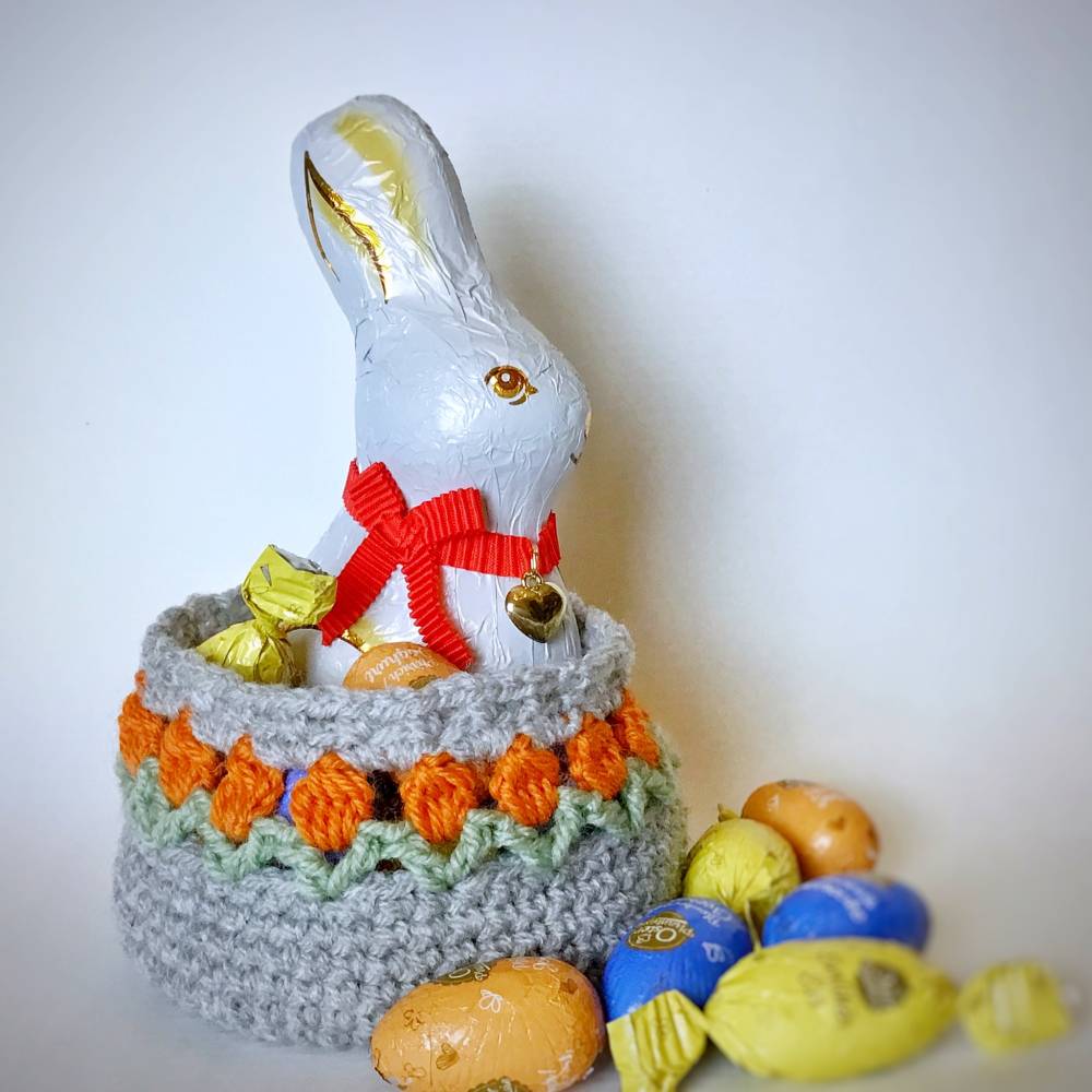 Kleines Tulpenkörbchen - kostenlose Häkelanleitung für ein kleines Körbchen zum bepflanzen /als Geschenkkörbchen Bild 3