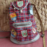 VINTAGE - Kinderrucksack - Campingbeutel - DDR - kariert - Mecki-Aufnäher