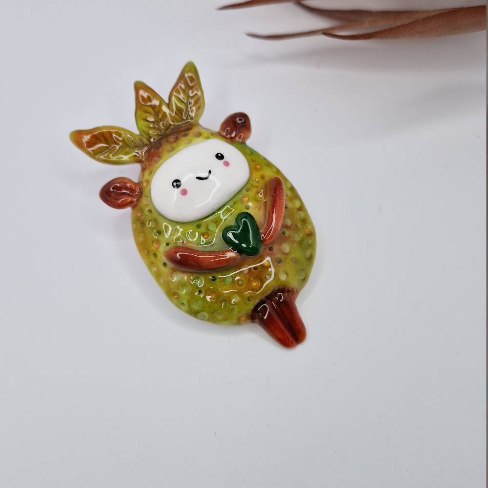 Handgefertigte Naturgeist-Brosche aus Polymer Clay & UV-Harz – Unikat, Geschenkidee aus Mannheim Bild 6