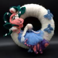ALICE IM WUNDERLAND - Filzkranz Türkranz Dekokranz Kinderzimmer Deko Lapislazuli