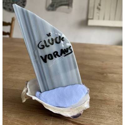 Muschel Segelschiff mit Spruch, kleines Geschenk für Meerliebhaber, Segelboot als Dekoration