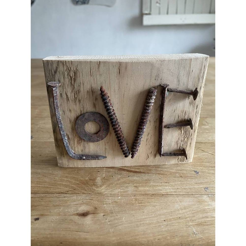Love kleines Holzschild mit Botschaft, Upcycling, Spruchschild, kleines Geschenk Bild 2