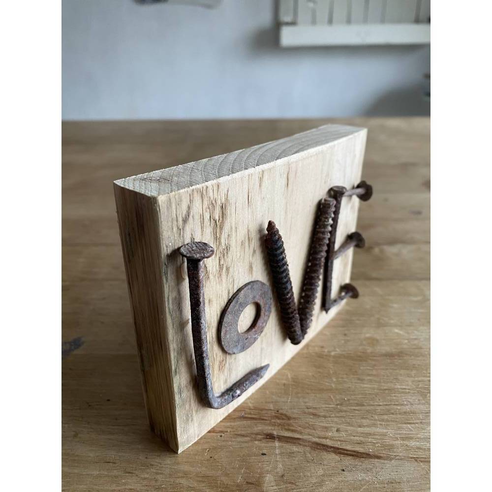 Love kleines Holzschild mit Botschaft, Upcycling, Spruchschild, kleines Geschenk Bild 7
