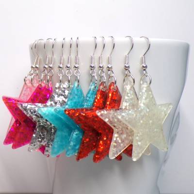 Glitzer Sterne Ohrringe 80er Style – Leichte Retro Ohrhänger Sternform