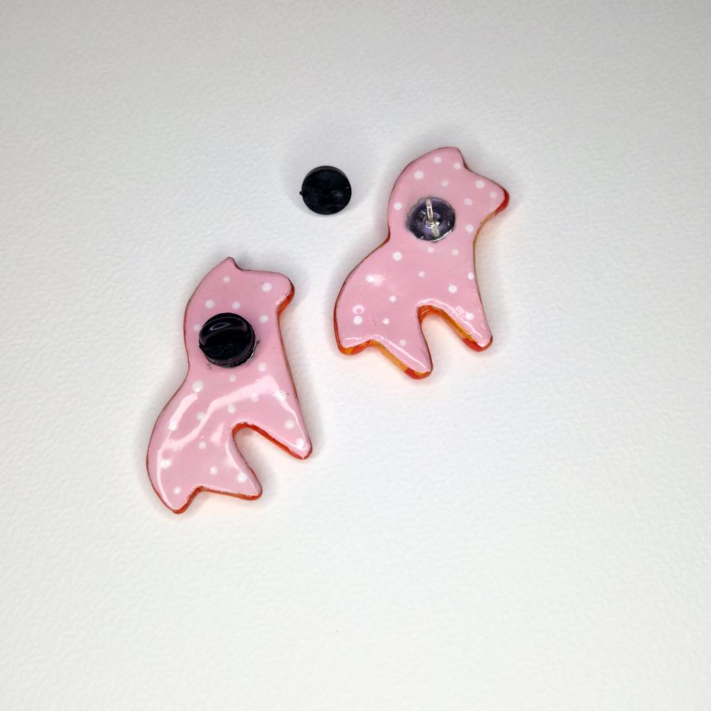 Handgefertigte Brosche- Pin: Rotes Pferdchen mit Herzchen –  Unikat Bild 7