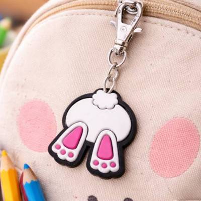 Ostern Zipper Hase Happy Easter – Niedlicher Reißverschluss Anhänger für Rucksack & Tasche, Gummi PVC