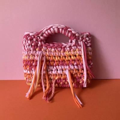 Gehäkelte  Tasche in leckeren Eiscreme Farben: Orange, Himbeer, Erdbeere – Handgemachte Boho-Tasche aus Eco-Textilgarn