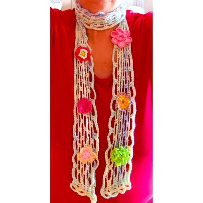 Gehäkelter Schal Sommerschal Halsschmuck Accessoire mit Blüten Halstuch 150 cm