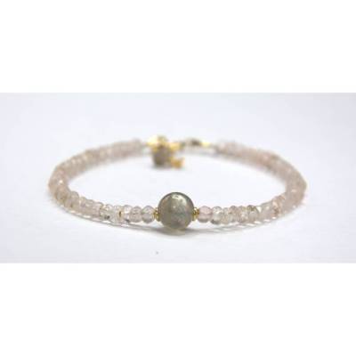 Facettiertes Rosenquarzarmband mit schillerndem Labradorit und 14K/585 Goldfilled und 925 vergoldeten Silber Elementen