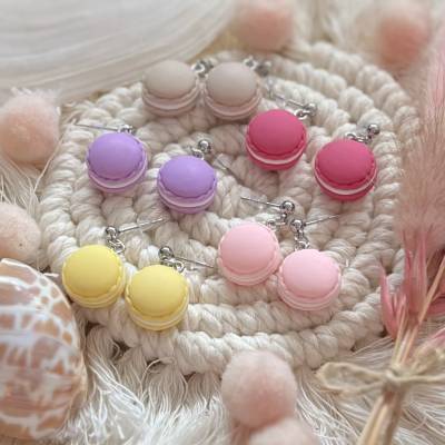 Ohrringe „Les Macarons“ silber - Silberfarbene Edelstahl-Ohrstecker mit bunten Macarons