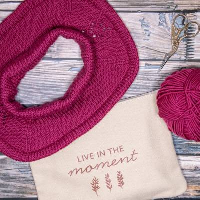 Strickanleitung Schalkragen für Kleinkinder und Kinder mit Lacemuster - SixTwentyFive