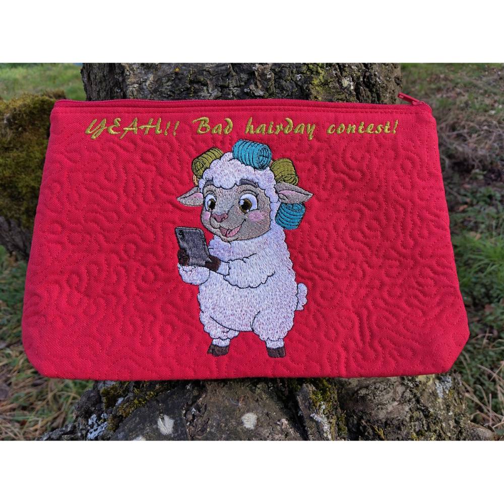 Schaf mit Handy & Lockenwicklern Stickdatei 18x18cm, bzw. 20x20cm – Bad Hairday Wellness-Motiv für Stickmaschine Bild 6