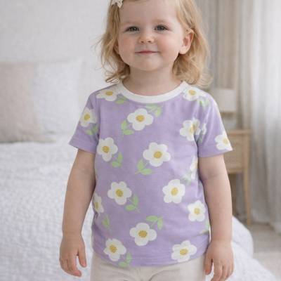 Basic T-Shirt Gr. 56 - 122 lila weiße Blumen