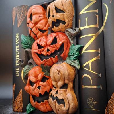 Book Nook - Halloween