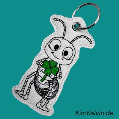 Schlüsselanhänger Ameise mit Kleeblatt / Gestickt / Taschenbaumler / Stickerei / Besondere Geschenkidee