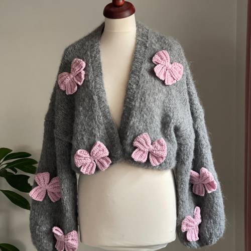Cardigan, grau,Strickjacke Oversize, Grobstrickjacke ,Onesize,Damen!Wolle, Jacke Sweater,Chunky!Schleifen,rose!Handarbei