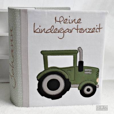 Kindergartenordner, Portfolio, Ordnerhülle mit Doodlestickerei Traktor, personalisierbar