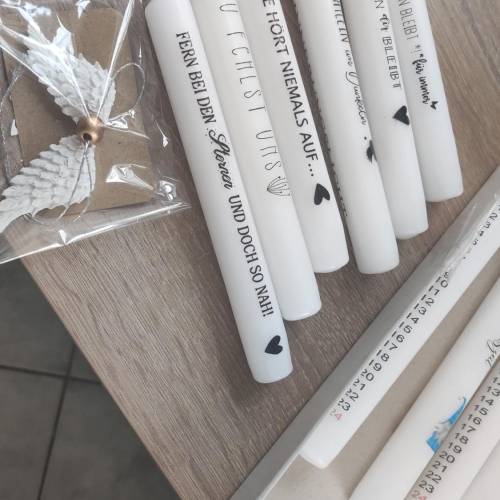 Handverzierte Trauerkerzen, Trostlicht, Erinnerungslicht Im Gedanken und Erinnerung an einen lieben Menschen