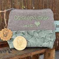 Osteopathin mit Herz // Schminktasche // Kosmetiktasche // Geschenk // Schminktäschchen // Kulturbeutel mint