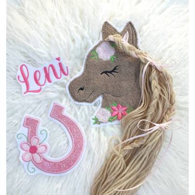 Applikation Pferd Pferdekopf mit Wollmähne Hufeisen aus Glitzerstoff und Name Set 3 Teilig rosa Pony Mädchen Schultüte