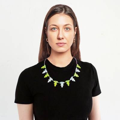 UNIKAT Halskette mit Tannenbäume aus Holz & handgeknüpftem Band, Erzgebirgisches Kunsthandwerk