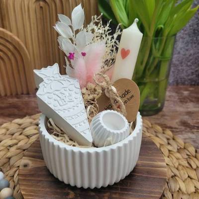 Geschenkset Schulanfang | Dekoschale mit Zuckertüte, Kerzenhalter + Kerze und Trockenblumen, personalisierbar | Schule