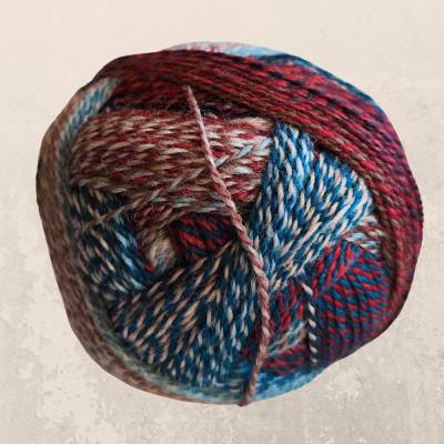 Zauberball  von Schoppel in den Tönen Weinrot - Braun, ein Wunder an Farben, Farben: 1507 Herbstwind/2248 Zimtschnecke