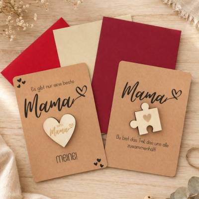 Handgemachte Muttertagskarte aus Kraftpapier mit Holz Herz – Geschenkidee für Mama
