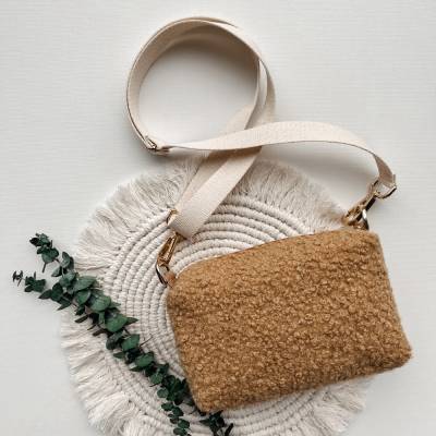 Kleine Umhängetasche Bouclé, Crossbody, Handtasche