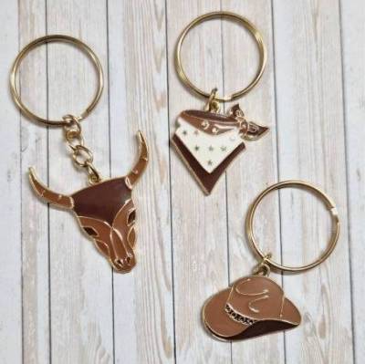 Schlüsselanhänger Western-Stil Cowboyhut/Halstuch/Stier – Cooles Accessoire und Geschenkidee