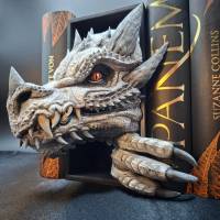 Book Nook - Eisen Drache