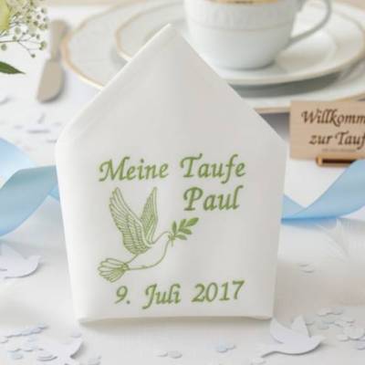 Stoffservietten zur Taufe mit Namen und Datum