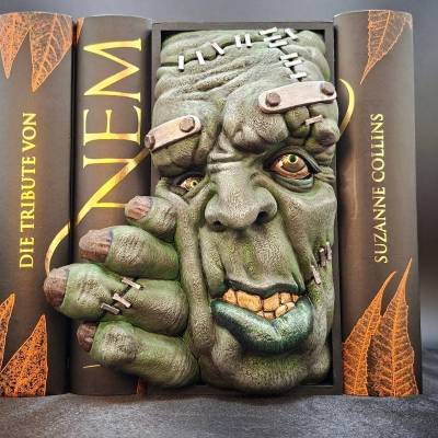 Book Nook - Frankenstein