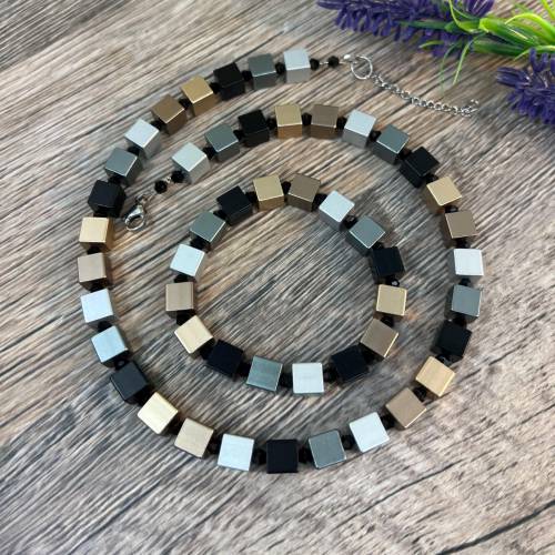 Damen & Herren Halskette Aluminium Würfel 8x8 mm Silber Gold – Handgefertigte Kubuskette DesignROSENVOGEL
