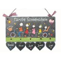 Personalisiertes Schiefertürschild Familie – handgefertigtes Haustürschild mit Namen & Herzanhängern, individuelles Willkommensschild