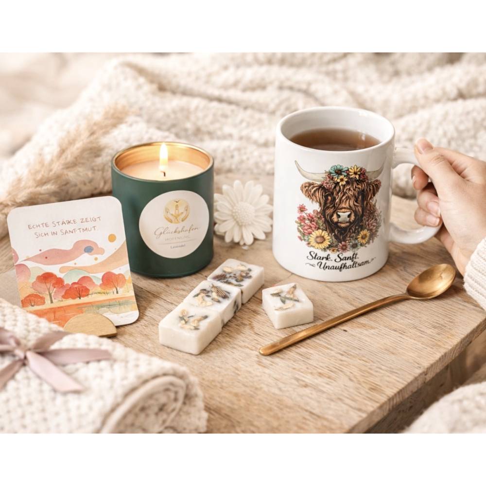Geschenkset für Frauen – Kerze, Tasse & Wohlfühlset handgemacht