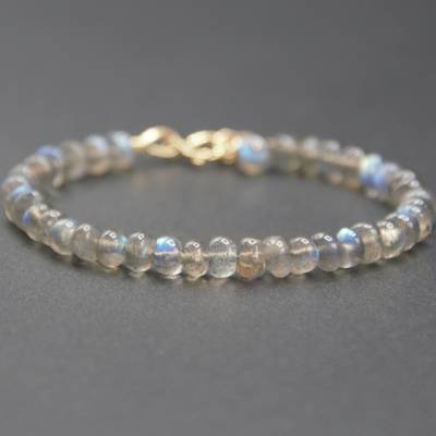 Mystisch schimmerndes Labradorit Armband – handgefertigtes Edelsteinarmband mit 925 Silber oder Goldfilled Verschluss