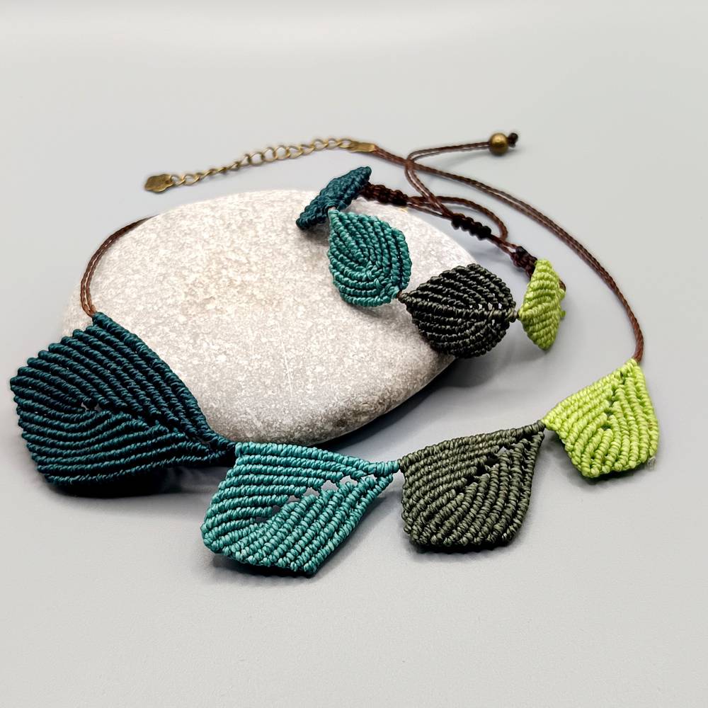 Makramee Schmuckset bestehend aus Kette und Armband im Blätterdesign in petrol, türkis, olive, grün Bild 1