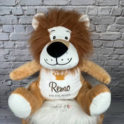 Kuscheltier Löwe mit Namen & Geburtsdatum bestickt - personalisiertes Stofftier mit Krone I Babygeschenk 