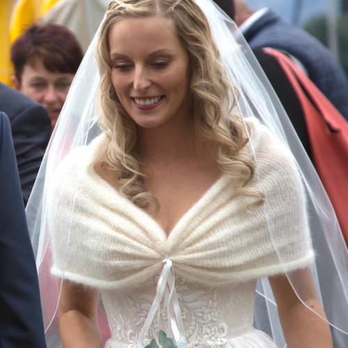 Braut Stola, Bolero, Tuch, Umhang, creme, Hochzeit, Besondere Anlässe, Alpaka Seide!