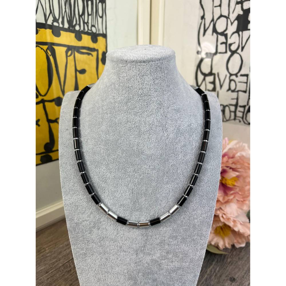 Schwarze eloxierte Aluminium & Edelstahl Walzenkette Choker – Handgefertigte Herren & Damen Halskette, 55cm, Karabinerverschluss Bild 1